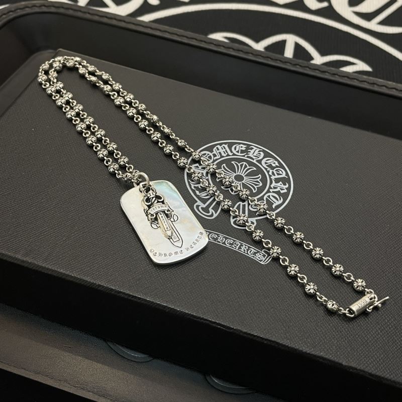 Ch*0me He**ts necklaces